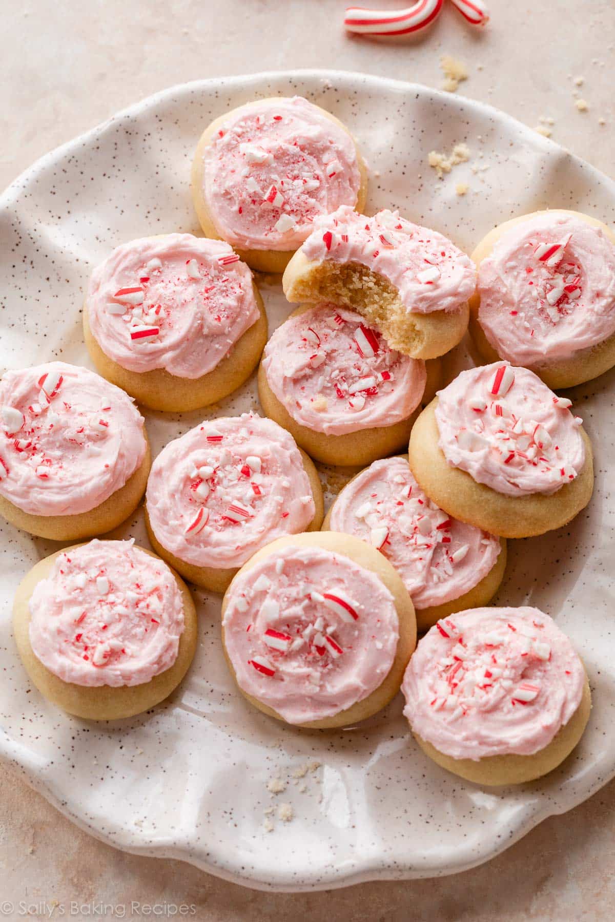 Bake Peppermint Perfection: Soft, Chewy Cookie Recipe & Tips